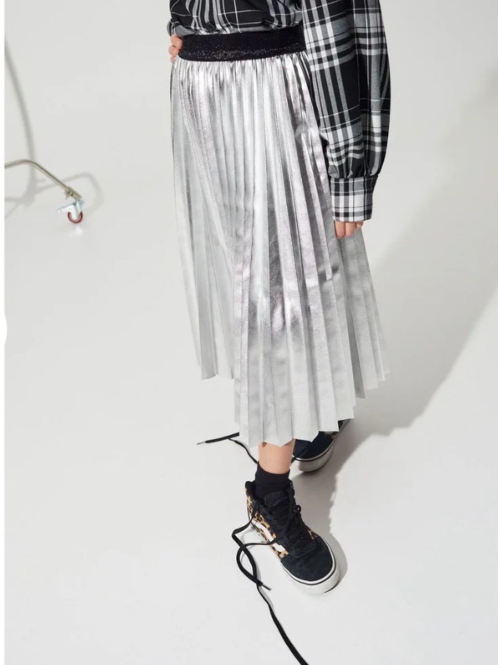 Pleated Metallic Midi Skirt in Silver